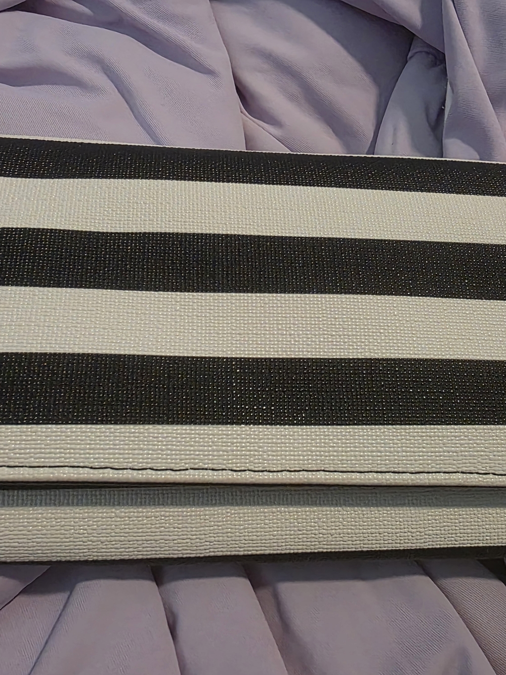 Black & White Striped Women’s Wallet Kut From The Kloth